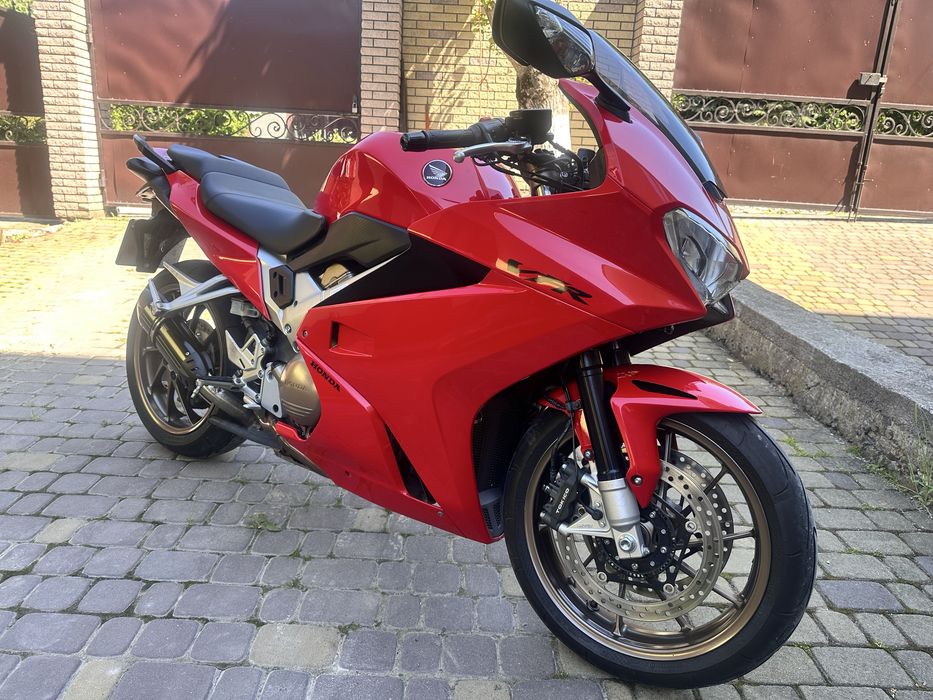 Honda VFR 800 обмін
