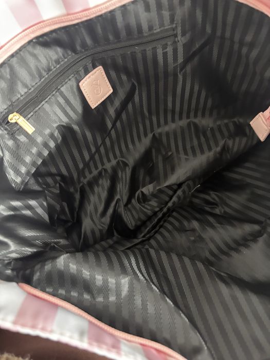 Torebka VS duza shopperka