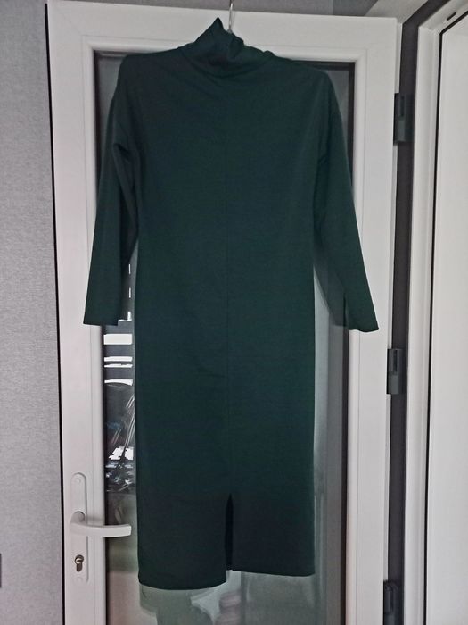 Сукня-футляр, 42-46 розмір