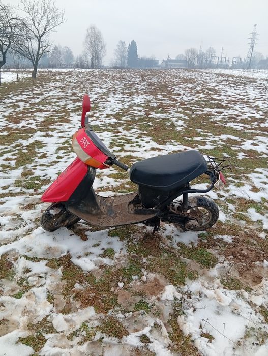 Продам скутер 50кубів
