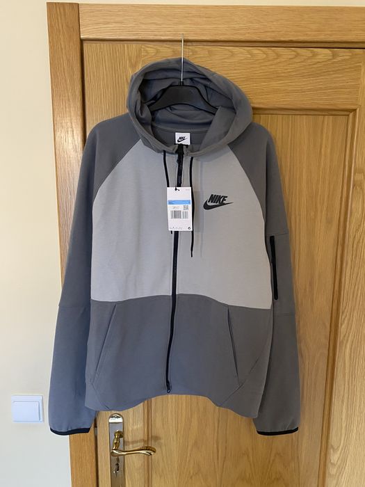 Casaco fecho cinzento Nike NOVO
