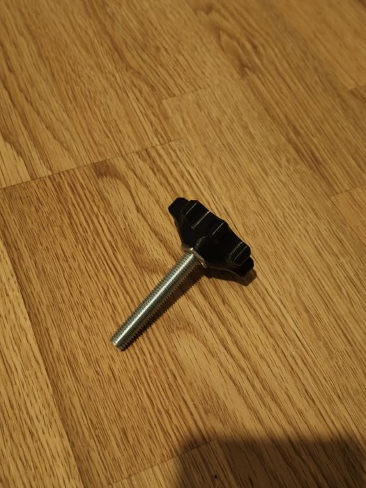 Śruba mocująca thrustmaster