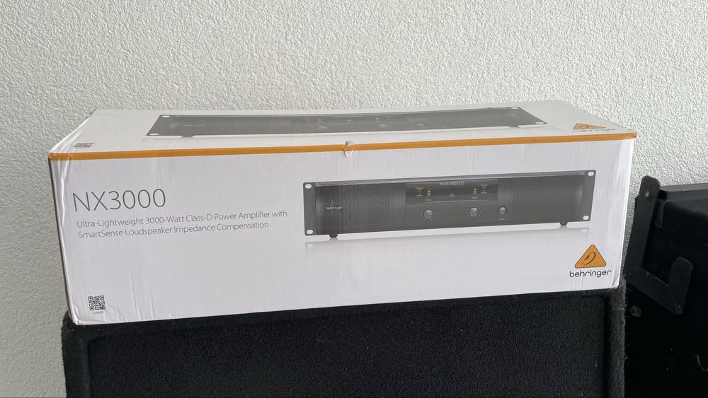 Amplificador berhinger NX3000