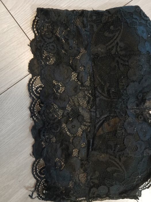 Czarny bralet damski