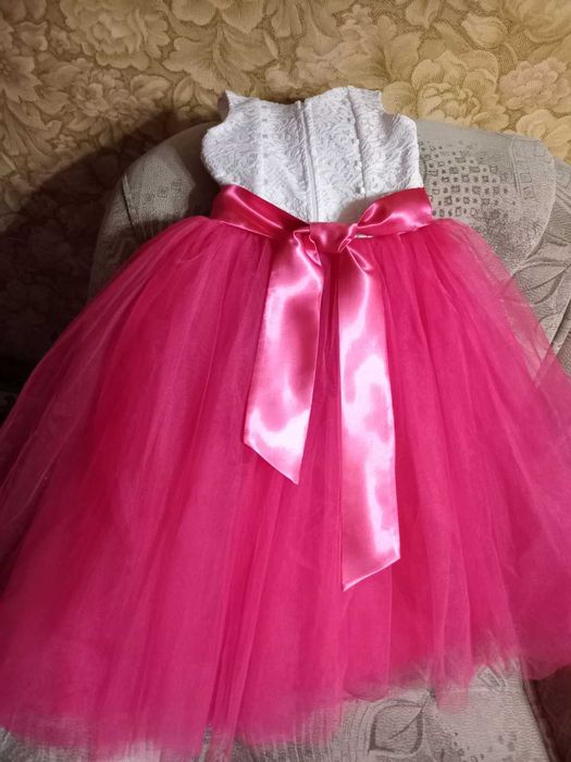 Нарядные платья .