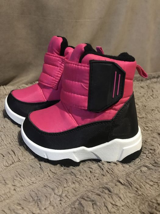 Продам сапожки дутики детские зимние