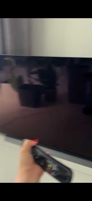 OLed LG 55" телевізор 2022 року