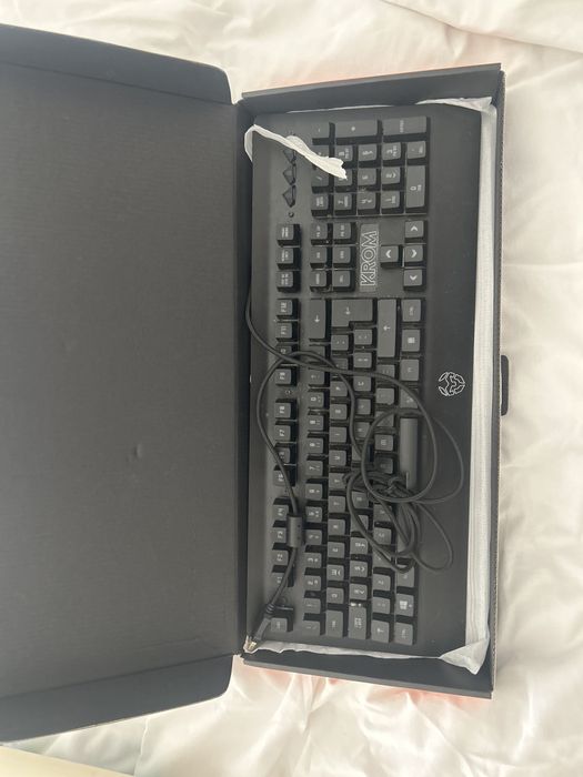 Krom Khybrid Mechanical Keyboard64752417720065122