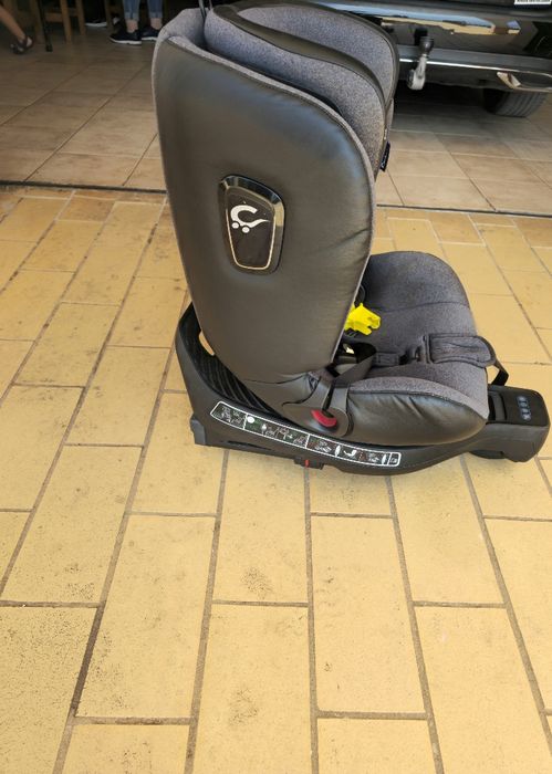 Cadeira Auto Rotativa 360° Carbebé Piona (Grupo 0+/1/2/3) com ISOFIX – Portimão