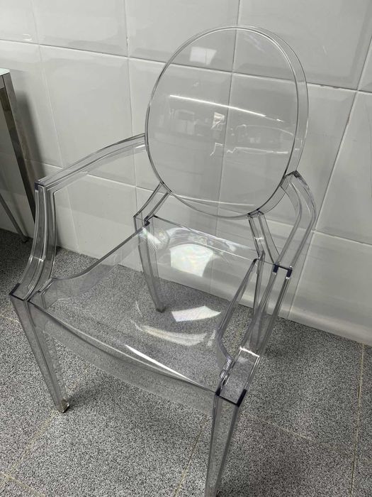 2 cadeiras Kartell Louis Ghost (urgente, mudança de casa)