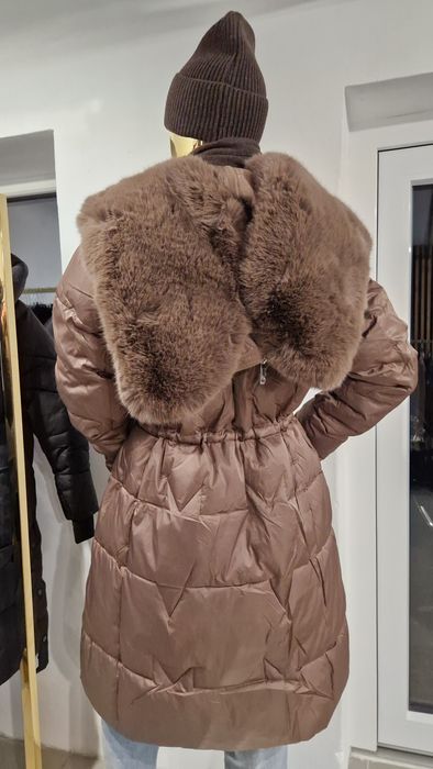 Kurtka czekoladowa zimowa futerko dłuższa Varlesca chicaca L XL XXL
