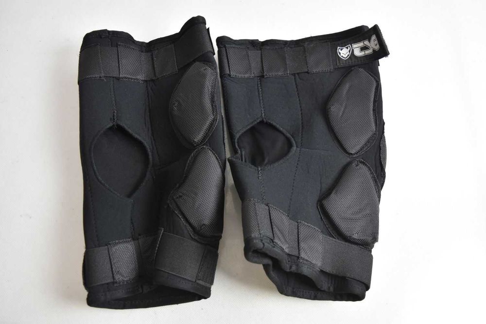 NIEUŻYWANE ochraniacze kolan TSG knee pads kevlar ! L !