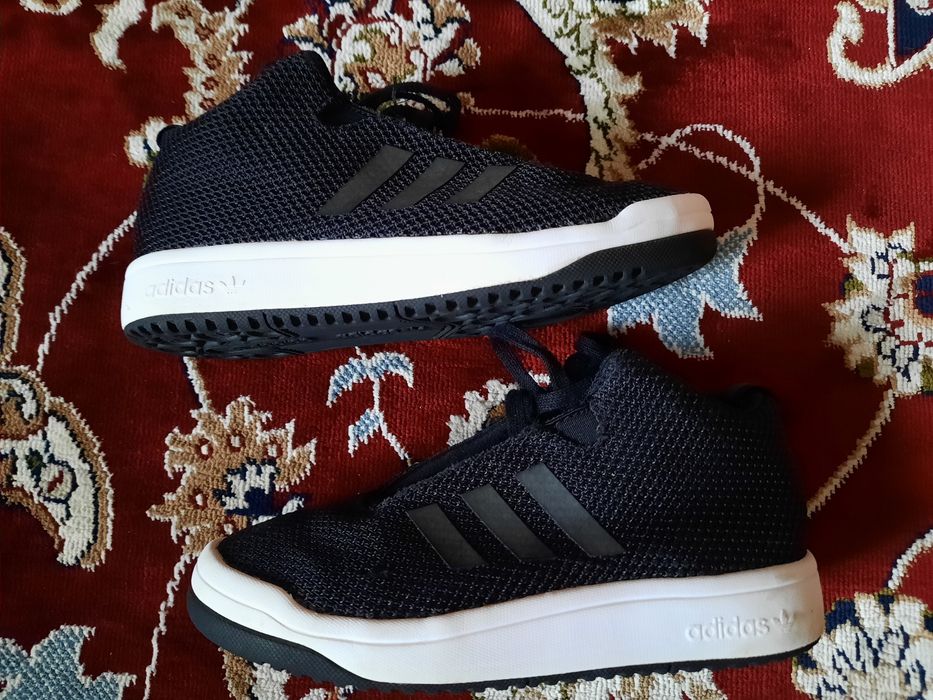 Кросівки adidas / Кроссовки adidas