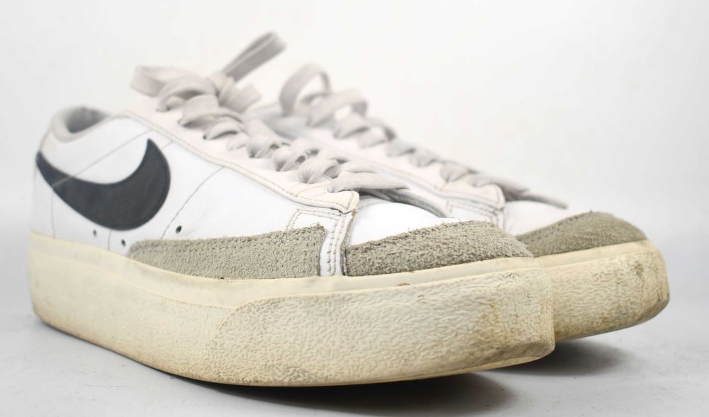 Buty Nike Blazer Low Platform DJ0292 roz. 37,5