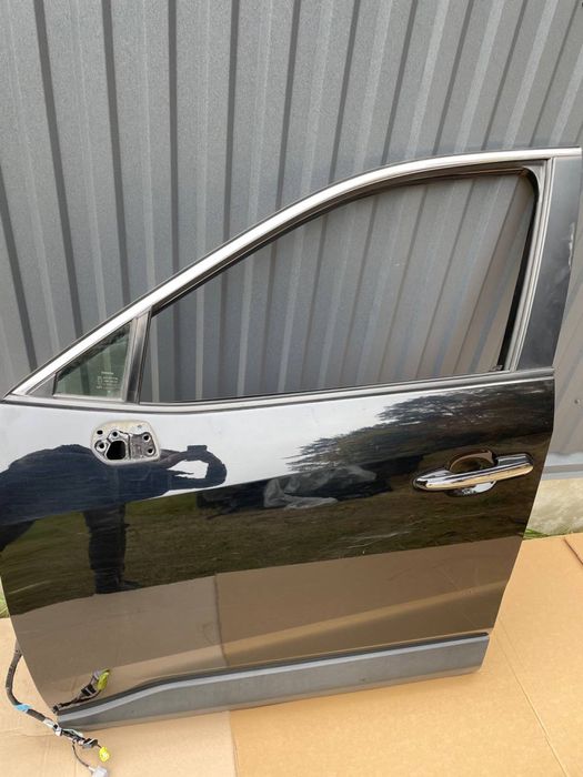 Дверь передняя левая двері ліві Toyota Rav4 2019-2022