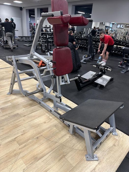 Комплект оборудования Hammer Strength для треннажерного зала