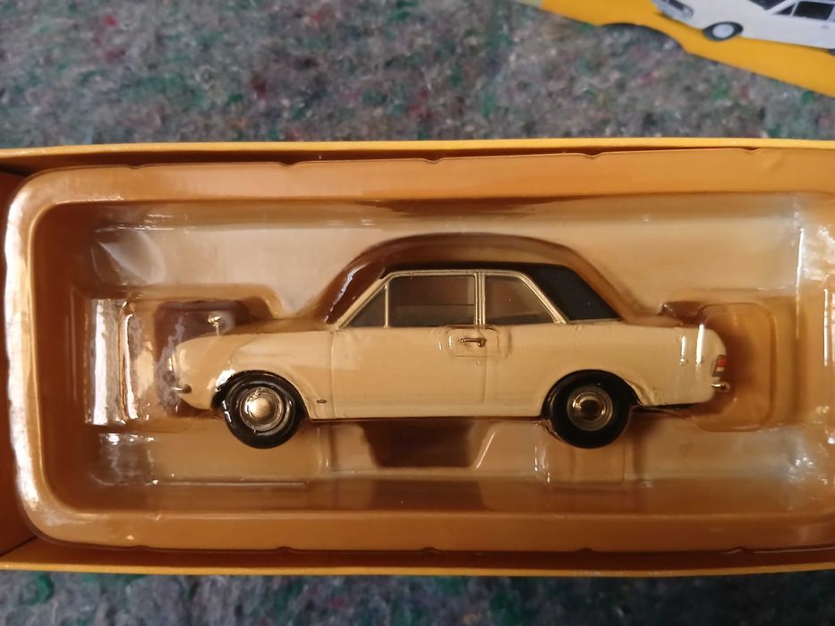 Ford Cortina MkII GT