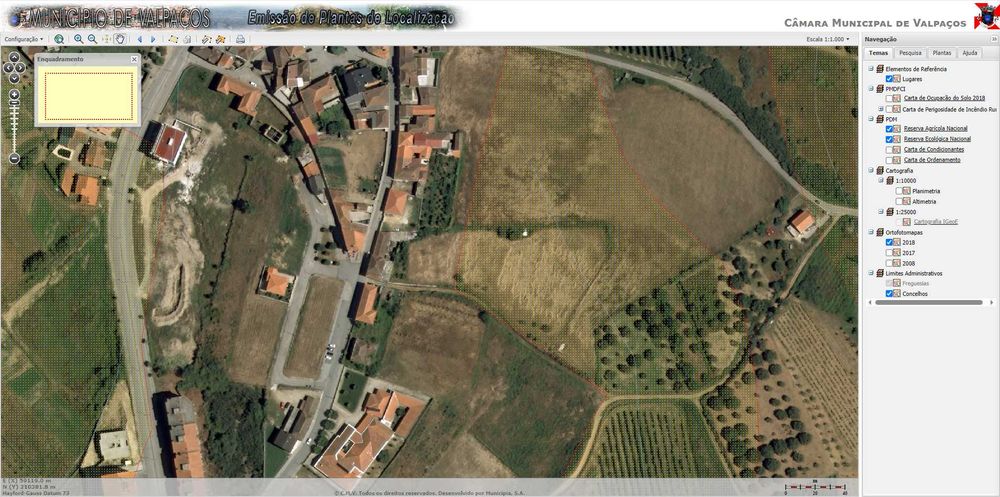 Carrazedo de Montenegro: Casa (338 m2) e Terreno (total 8.000 m2)