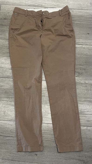 Spodnie damskie Lacoste roz 40