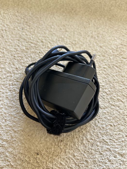 Fonte de Alimentação com Conector DC – Não Testada