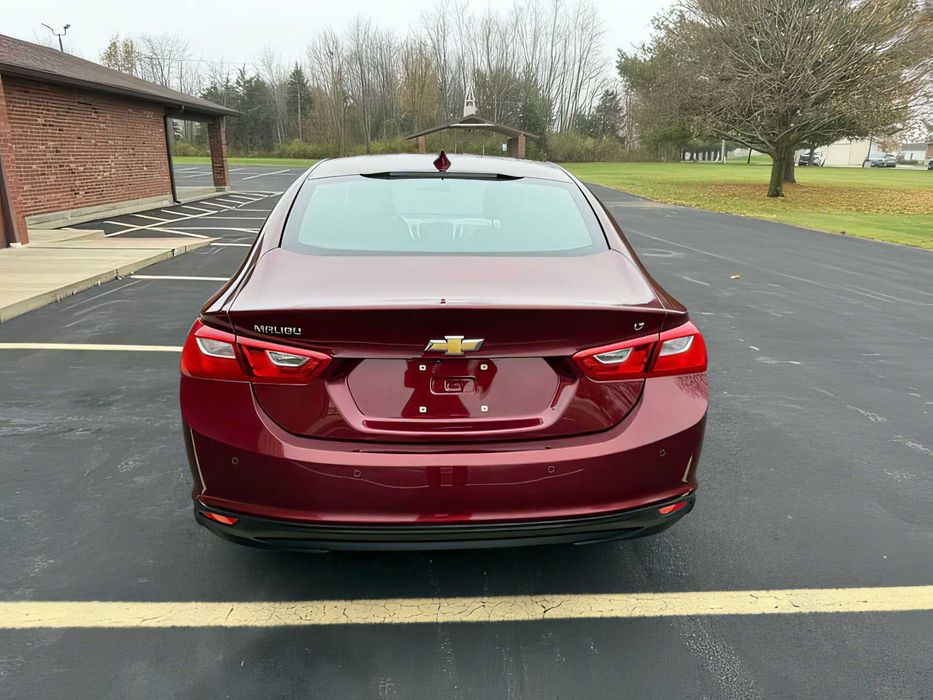 Chevrolet Malibu      2016