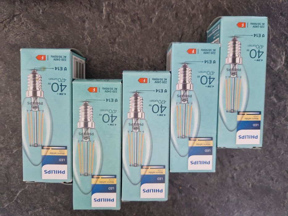 Żarówki LED Philips E14 40W 2 sztuki kolor ciepły biały