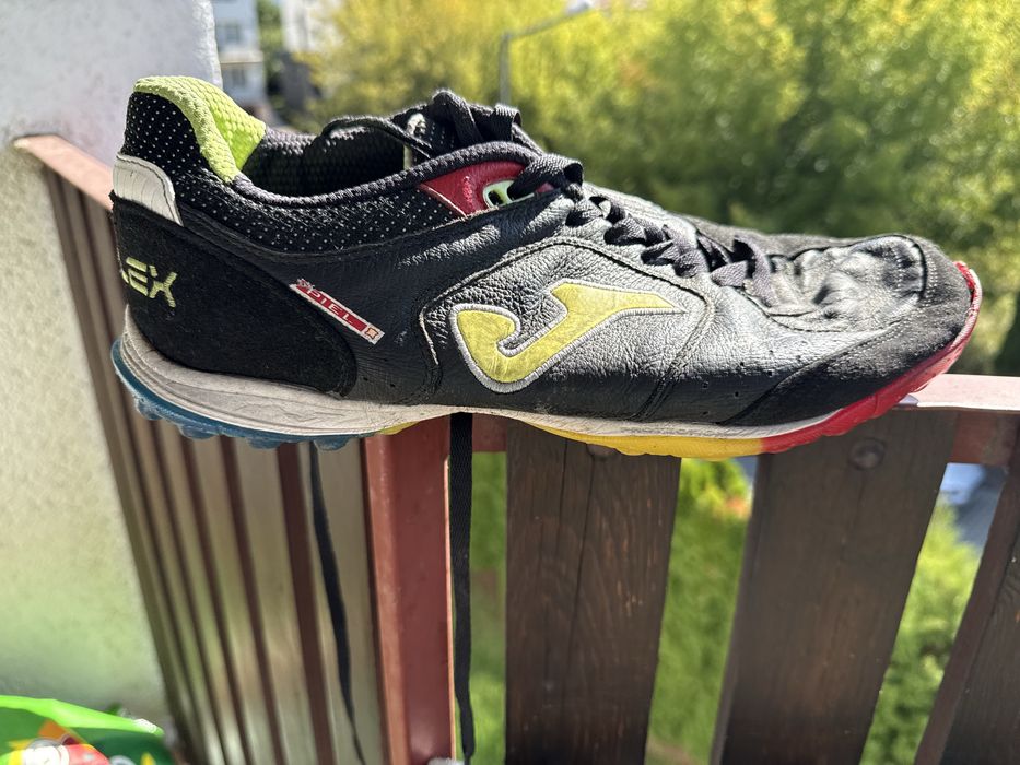 Buty Joma 45 do pilki noznej