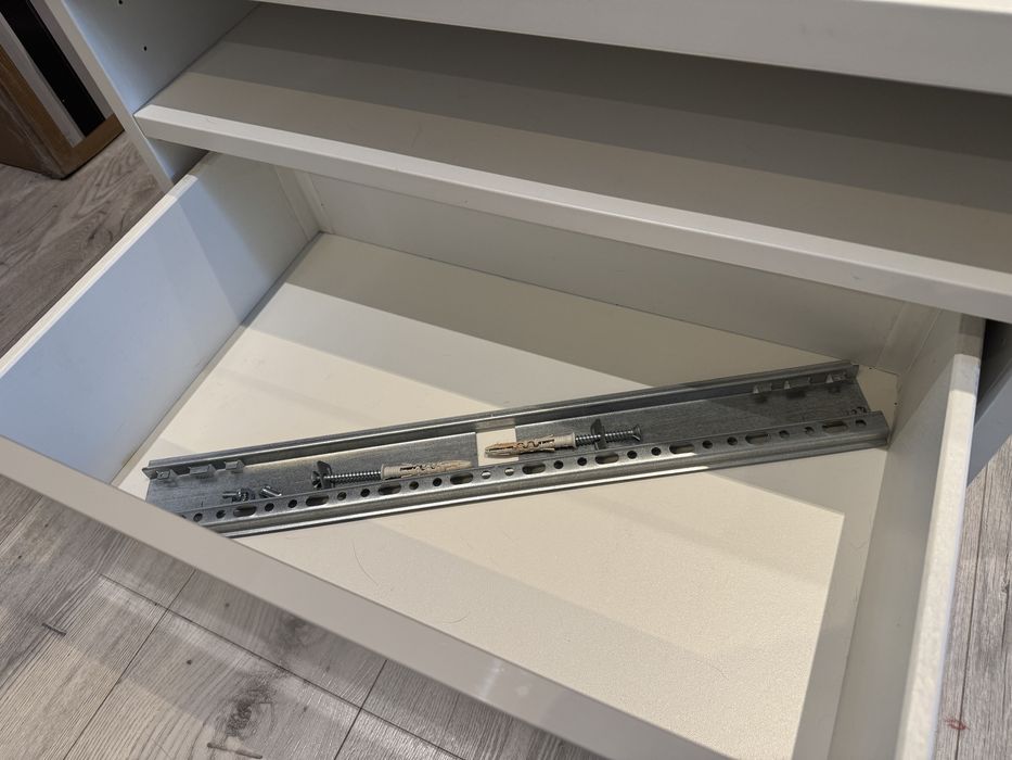 Ikea Besta z szufladą