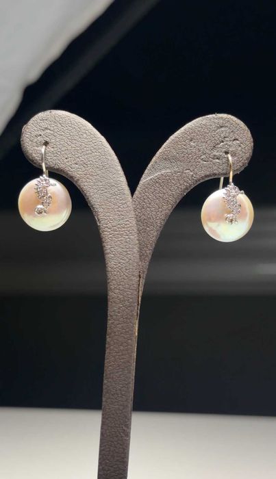 Серьги с жемчугом Yvel