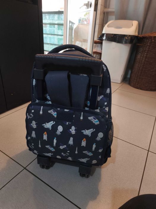 Mochila Space com rodas
