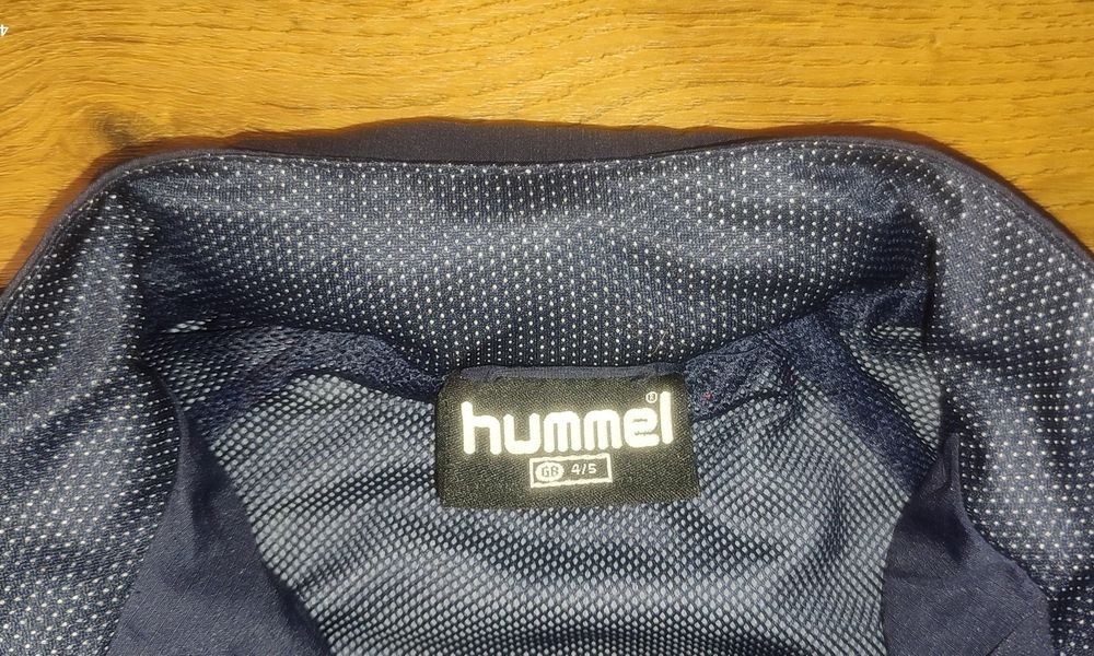 Kurtka Hummel r. 4-5 lat Aston Villa NOWA