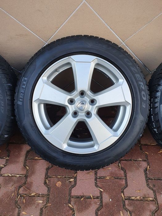 Felgi 17" BMW X1 F48 F49 5X112 ET42+ 205.60.17 PIRELLI 8mm