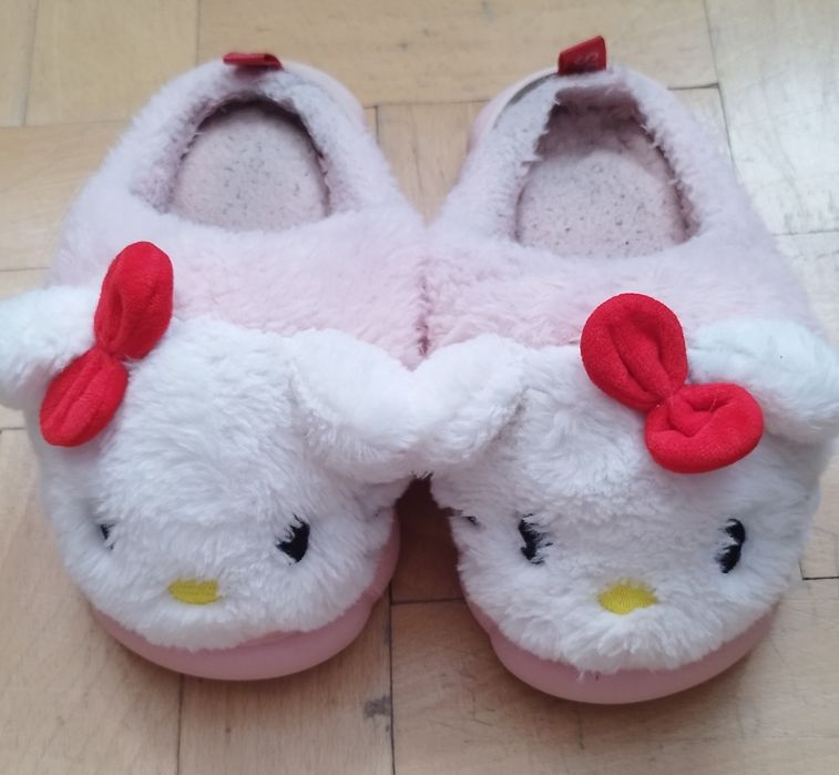 Kapcie Hello Kitty 32-33 różowe