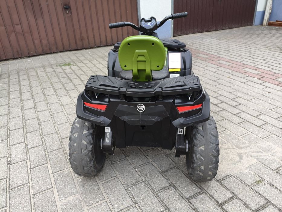 Quad elektryczny 4×4 dla dzieci