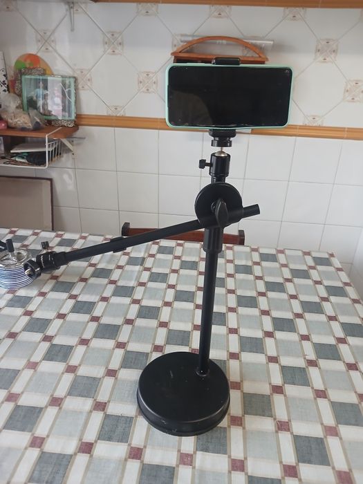 Suporte para telemóvel para colocar em pé