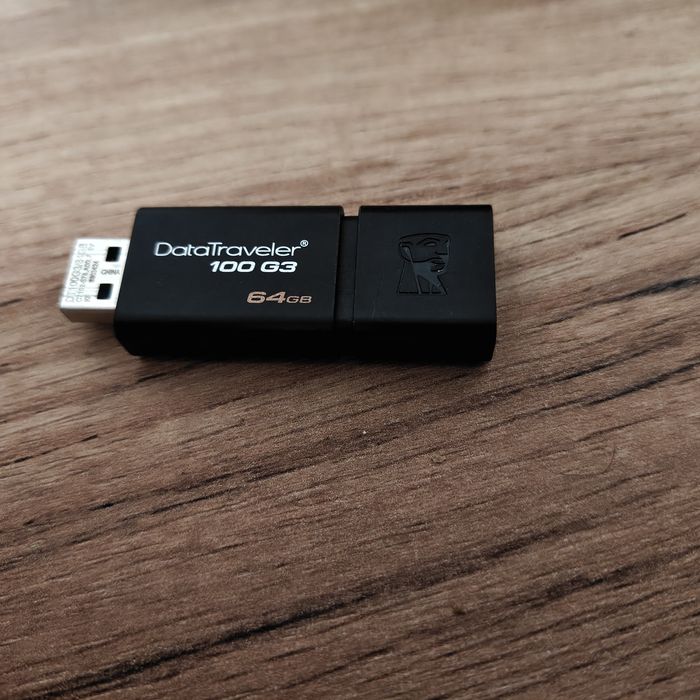 Pendrive Kingston DataTraveler 100 G3 64 GB sprawny bardzo dobry stan