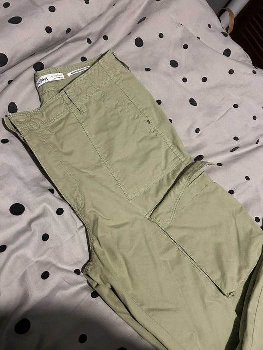 Bershka baggy cargo y8k szerkoie spodnie L olive khaki