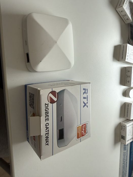 Centralka Gateway Zigbee RTX ZGL1 Tuya Smart Life