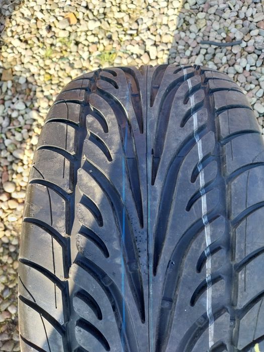 Opona Letnia Dunlop 255/40ZR18 94Y