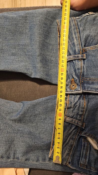 Spodnie jeans skinny 158