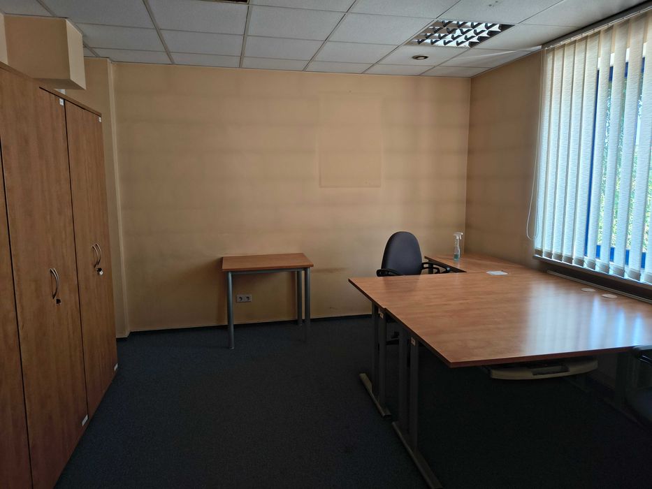 Wydzierżawie lokal użytkowy 170m2 Centrum