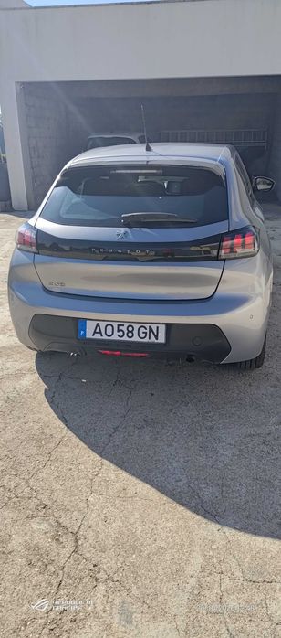 Peugeot 208 Pure Tech Active Pack 75cv — photo 4
