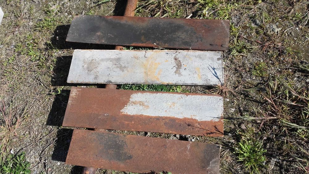 sprzedam elementy żeliwne pieców kaflowych