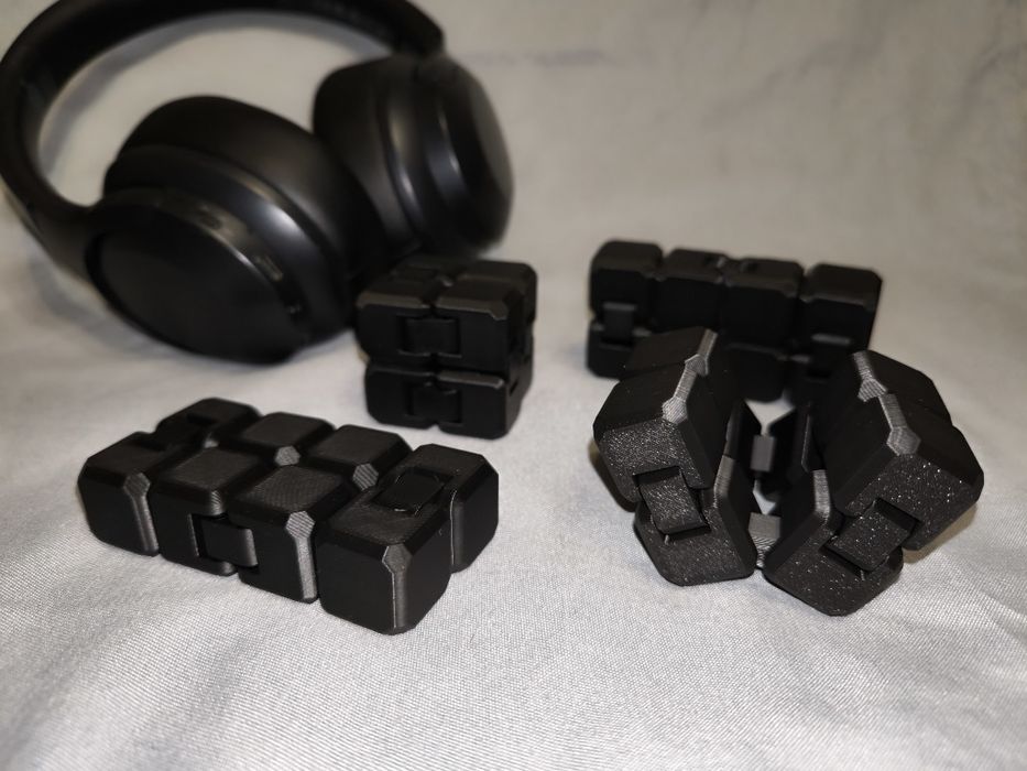 Іграшка антистресс фіджет Нескінченний куб Infinity Cube