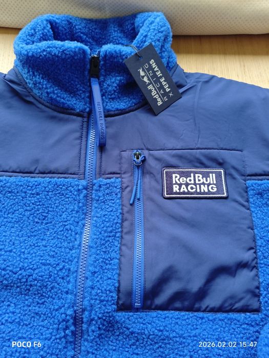 Casaco XL  Red Bull Racing X Pepe Jeans 
3.8
3.8 de 5 estrelas
(4)
S