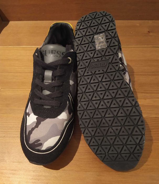 Ténis Guess Unissexo (NOVOS)