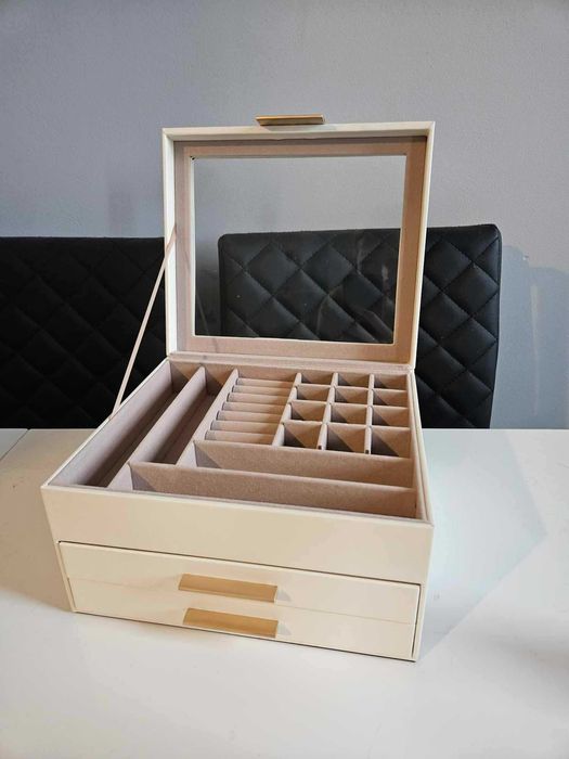 Szkatułka kuferek organizer na biżuterię kosmetyki przechowywanie