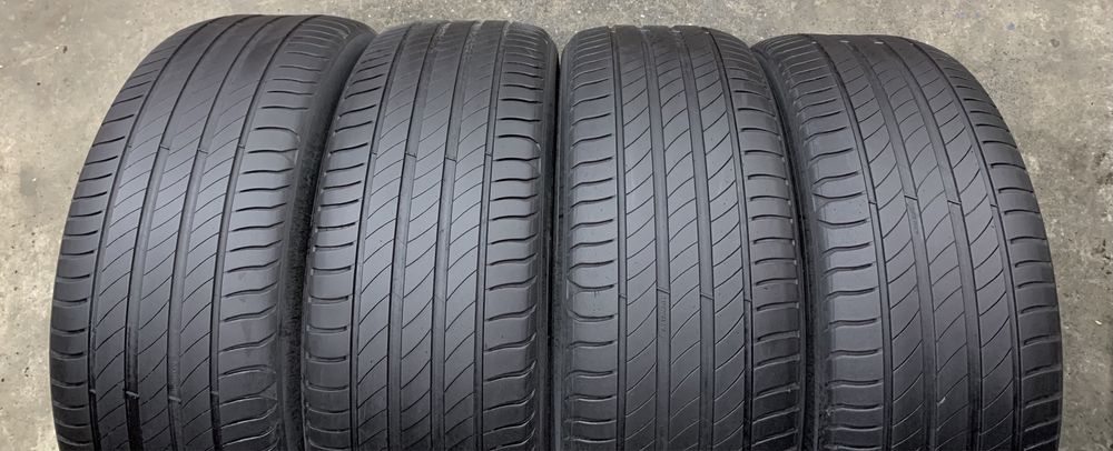 Шини Michelin Primacy 4 235/45 R18