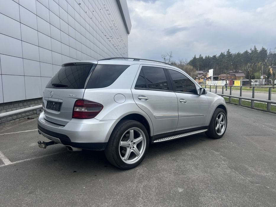 Продам Mercedes ML350