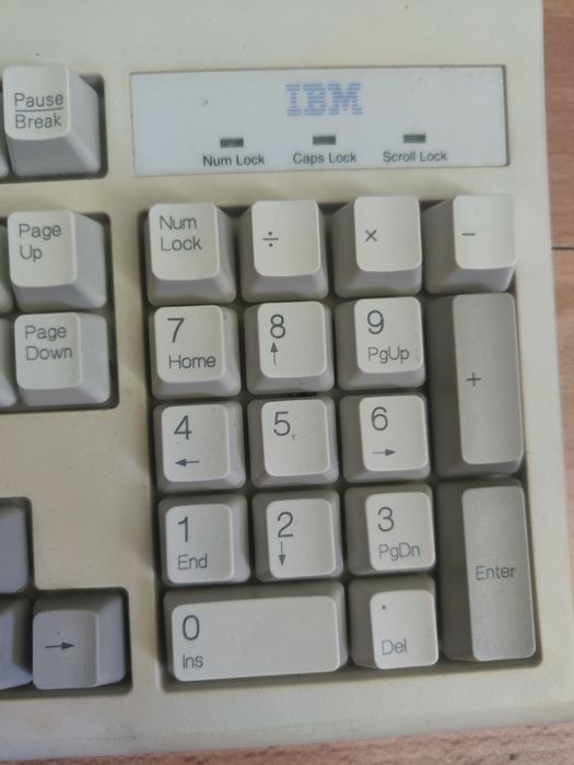 Klawiatura retro IBM super stan
